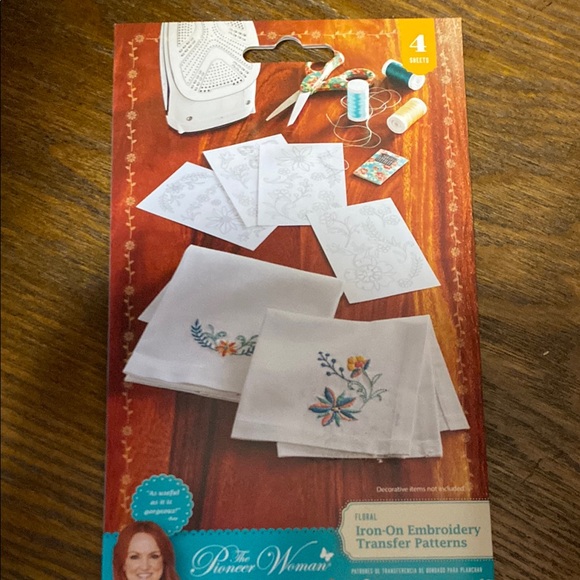 The Pioneer Woman Floral Iron-On Embroidery Transfer Patterns - Picture 1 of 4